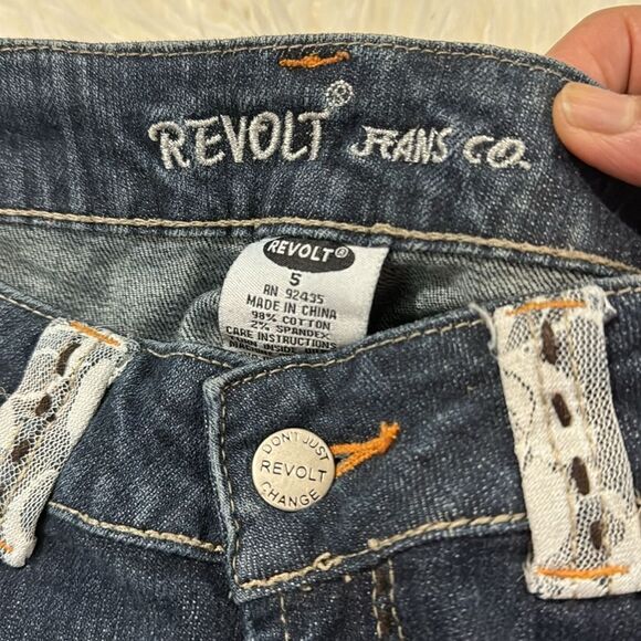 REVOLT JEANS CO. SIZE 5 - Picture 4 of 12